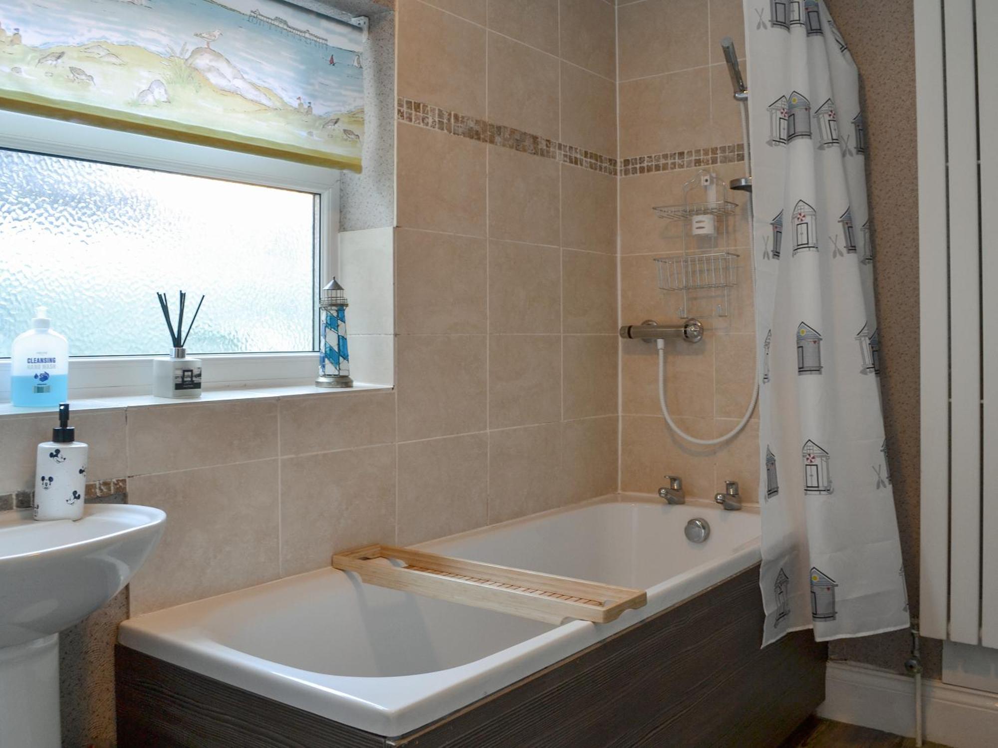 Zacks Seaside Stay Бринлингтон Экстерьер фото