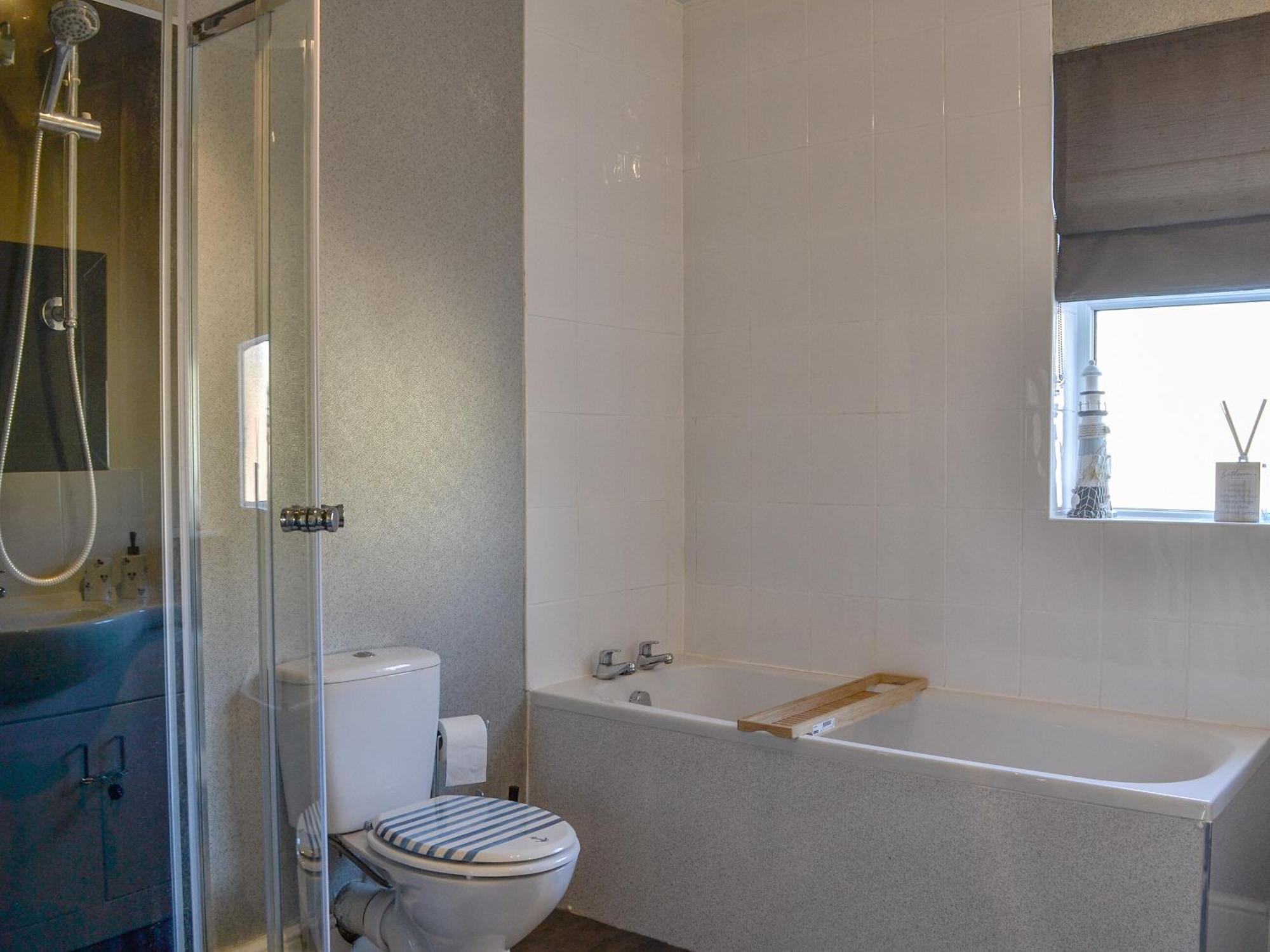 Zacks Seaside Stay Бринлингтон Экстерьер фото